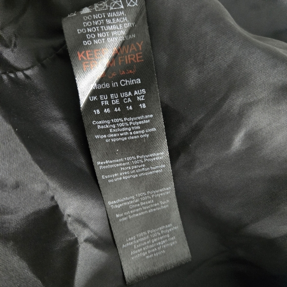 PrettyLittleThing Women's Long Faux Leather Textured Black Trench Coat 14 - Picture 12 of 16